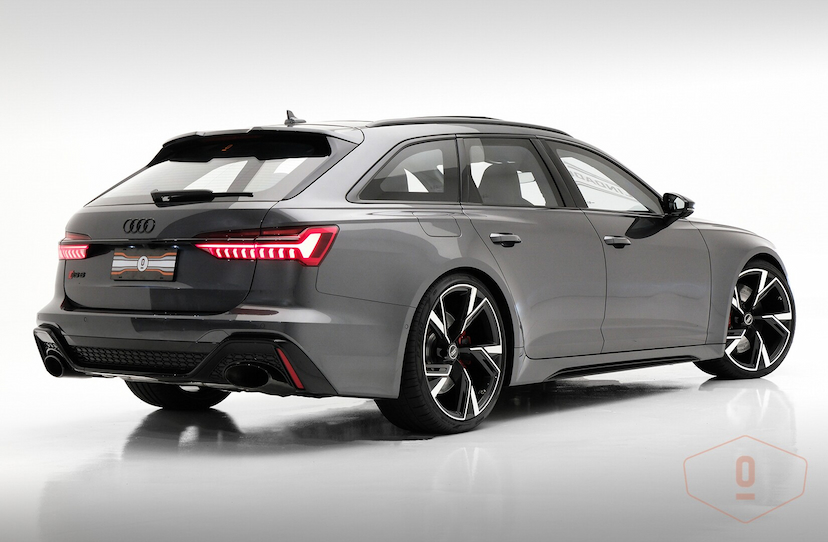 Foto do veículo AUDI RS6 AVANT 2023 12 KM 1.150.000,00