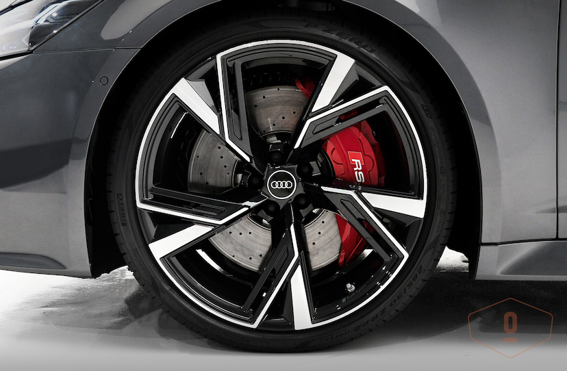 Foto do veículo AUDI RS6 AVANT 2023 12 KM 1.150.000,00