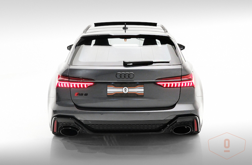 Foto do veículo AUDI RS6 AVANT 2023 12 KM 1.150.000,00