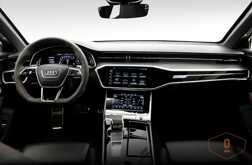 Foto do veículo AUDI RS6 AVANT 2023 12 KM 1.150.000,00