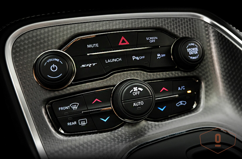 Foto do veículo DODGE CHALLENGER CHALLENGER 2023 2 KM 1.600.000,00