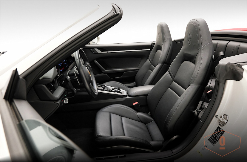 Foto do veículo PORSCHE 911 CARRERA CABRIOLET 2022 2 KM 970.000,00