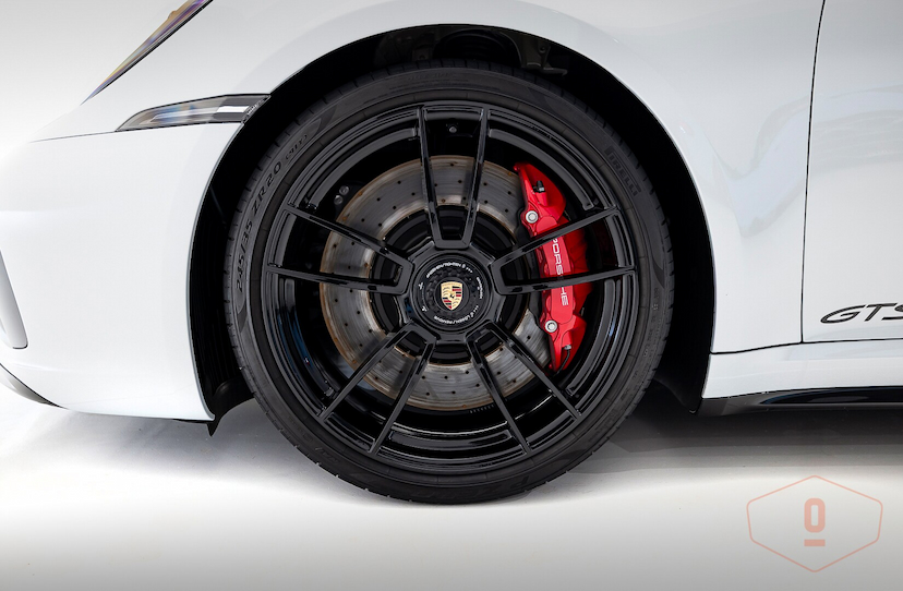 Foto do veículo PORSCHE 911 CARRERA GTS 2024 1.735 KM 1.150.000,00
