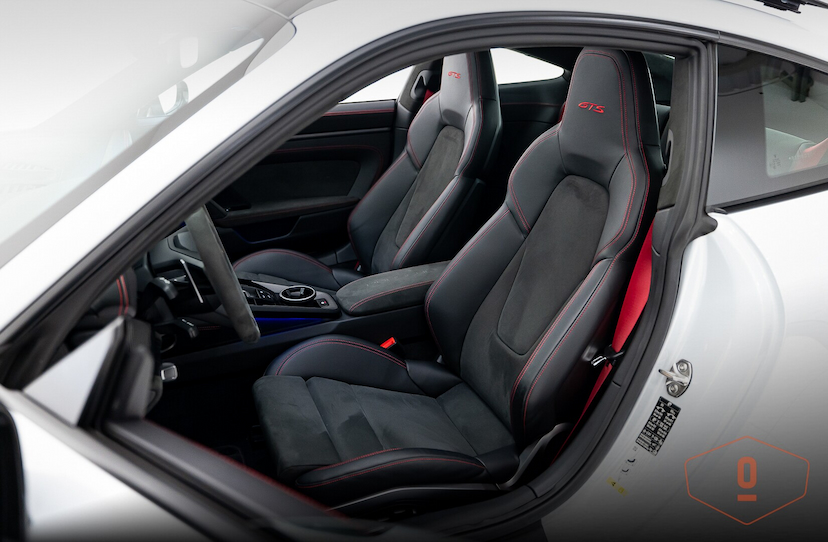 Foto do veículo PORSCHE 911 CARRERA GTS 2024 1.735 KM 1.150.000,00