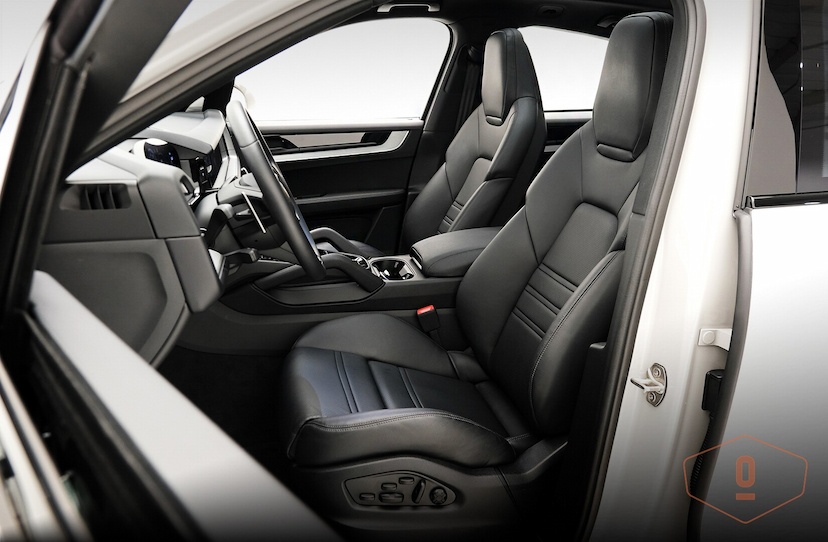 Foto do veículo PORSCHE CAYENNE E-HYBRID COUPÉ 2024 3 KM 1.030.000,00