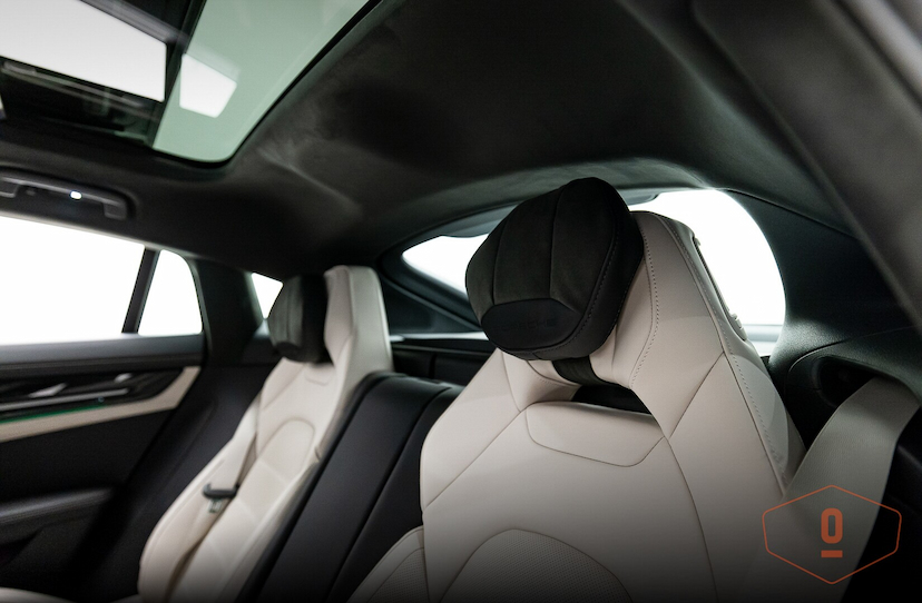 Foto do veículo PORSCHE PANAMERA 4S E-HYBRID  0 KM 1.350.000,00
