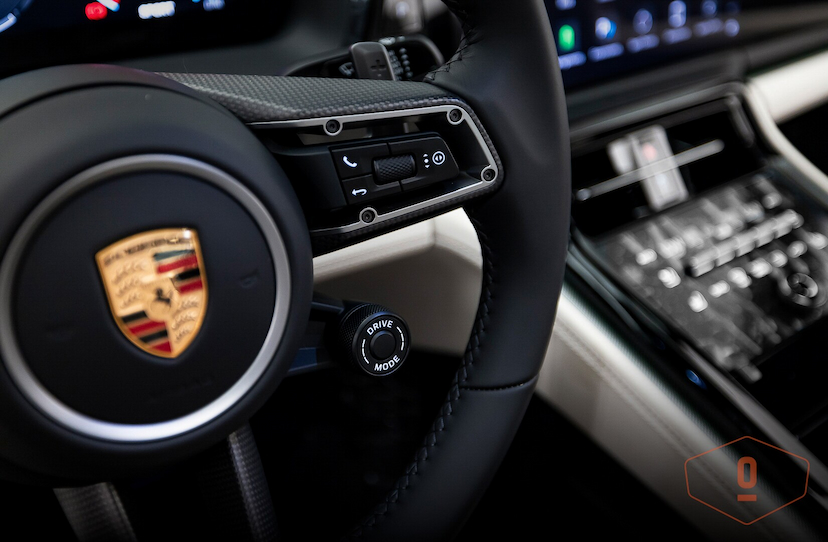 Foto do veículo PORSCHE PANAMERA 4S E-HYBRID  0 KM 1.350.000,00