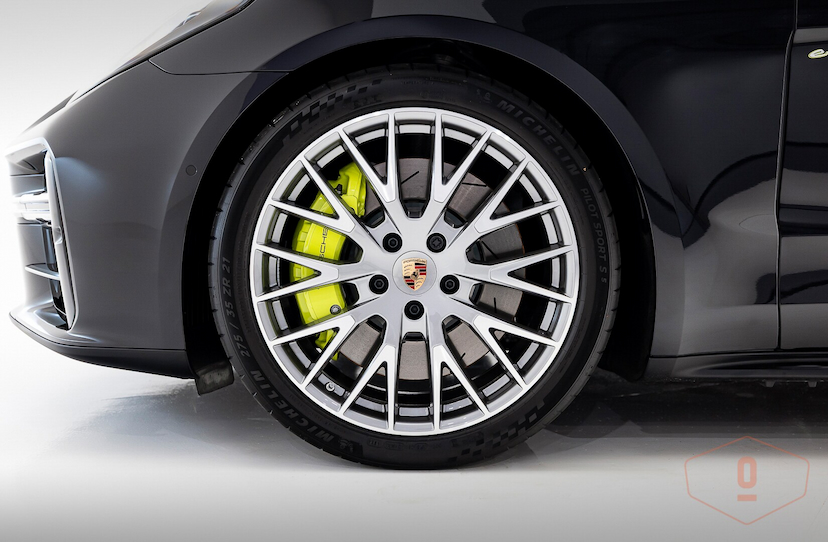 Foto do veículo PORSCHE PANAMERA 4S E-HYBRID  0 KM 1.350.000,00