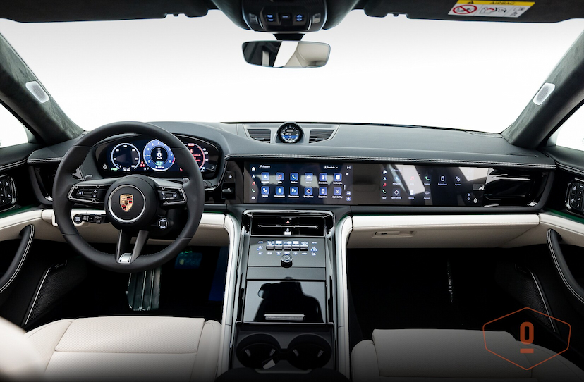 Foto do veículo PORSCHE PANAMERA 4S E-HYBRID  0 KM 1.350.000,00