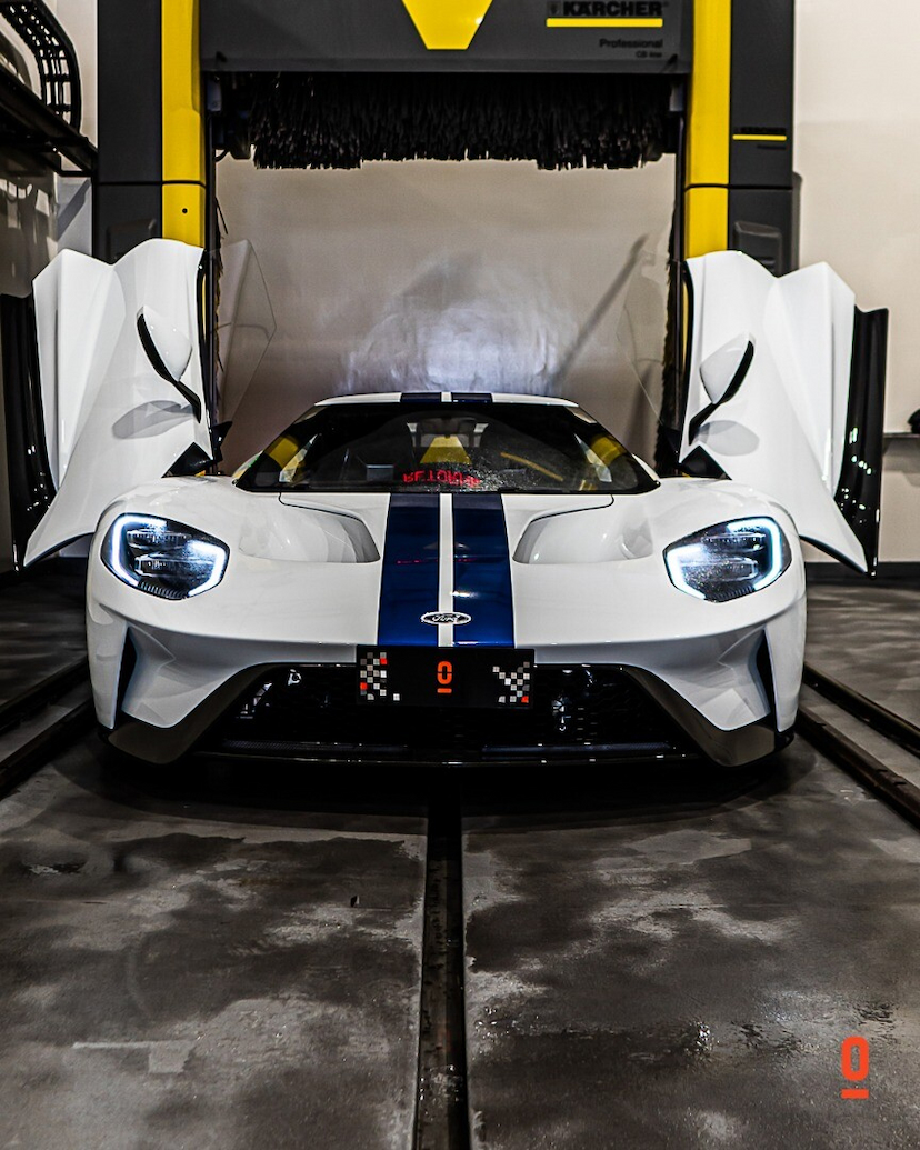 Foto do veículo FORD GT   2021 392 KM 0
