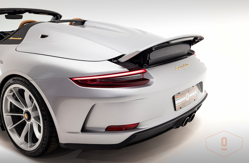 Foto do veículo PORSCHE 911 SPEEDSTER MANUAL 2019 6.032 KM 3.990.000,00