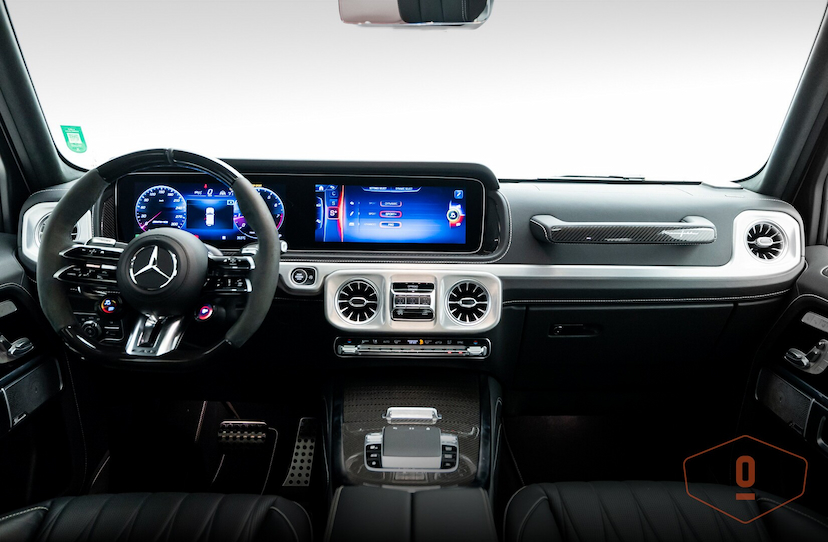 Foto do veículo MERCEDES-BENZ G 63 AMG 4MATIC  2025 11.084 KM 2.550.000,00