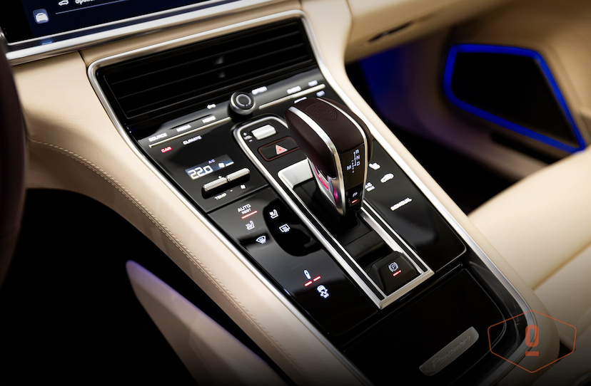 Foto do veículo PORSCHE PANAMERA TURBO S E-HYBRID  2023 11 KM 950.000,00