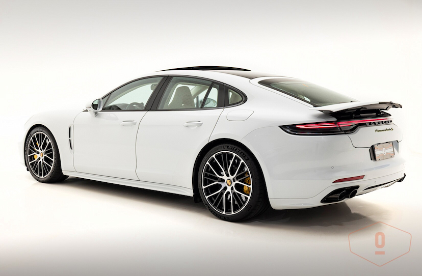 Foto do veículo PORSCHE PANAMERA TURBO S E-HYBRID  2023 11 KM 950.000,00