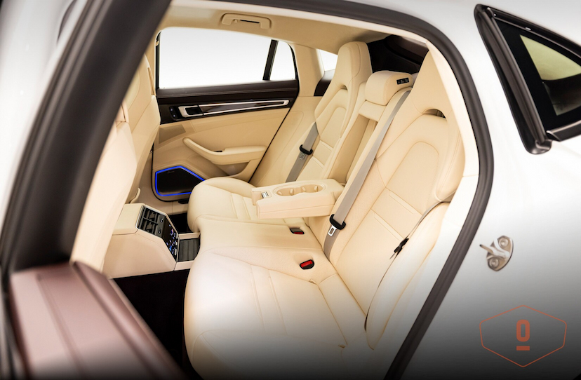 Foto do veículo PORSCHE PANAMERA TURBO S E-HYBRID  2023 11 KM 950.000,00