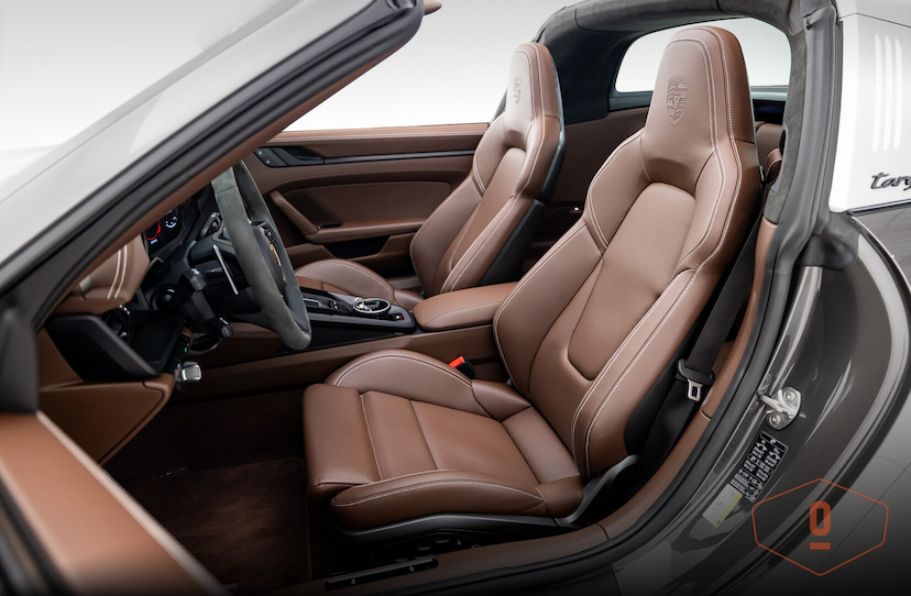 Foto do veículo PORSCHE 911 TARGA 4 GTS 2024 2.976 KM 1.300.000,00