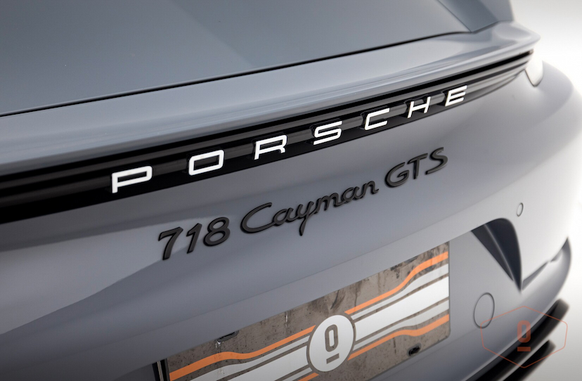 Foto do veículo PORSCHE 718 CAYMAN GTS MANUAL 2024 7.194 KM 790.000,00