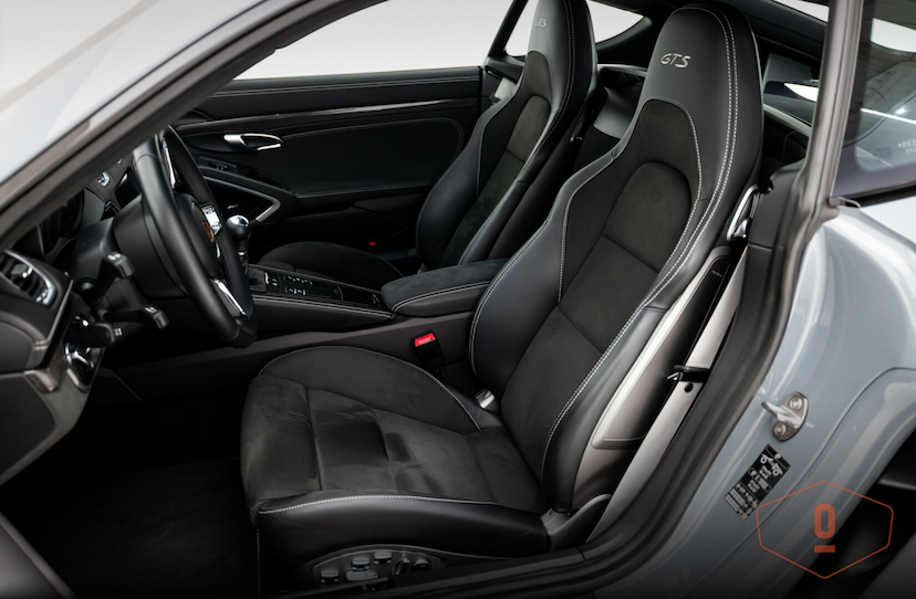 Foto do veículo PORSCHE 718 CAYMAN GTS MANUAL 2024 7.194 KM 790.000,00