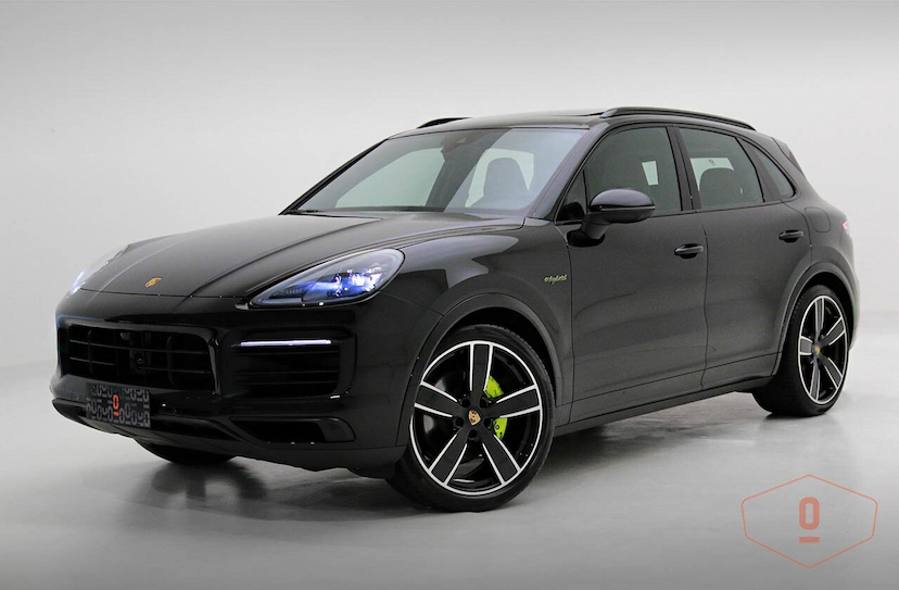 Foto do veículo PORSCHE CAYENNE E-HYBRID PLATINUM EDITION 2023 24.442 KM 630.000,00