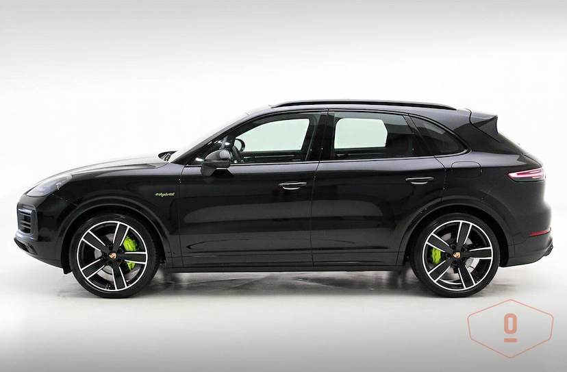 Foto do veículo PORSCHE CAYENNE E-HYBRID PLATINUM EDITION 2023 24.442 KM 630.000,00