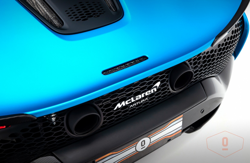 Foto do veículo MCLAREN ARTURA   2023 2.955 KM 2.400.000,00