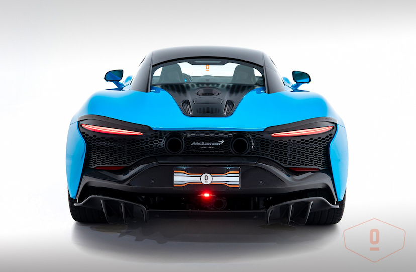 Foto do veículo MCLAREN ARTURA   2023 2.955 KM 2.400.000,00