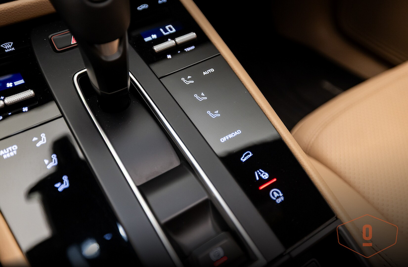 Foto do veículo PORSCHE MACAN   2024 3.143 KM 550.000,00