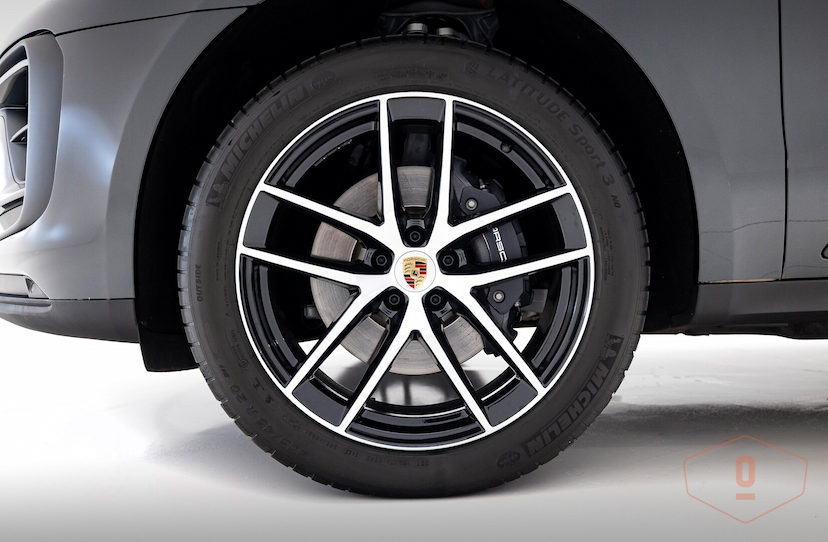 Foto do veículo PORSCHE MACAN   2024 3.143 KM 550.000,00