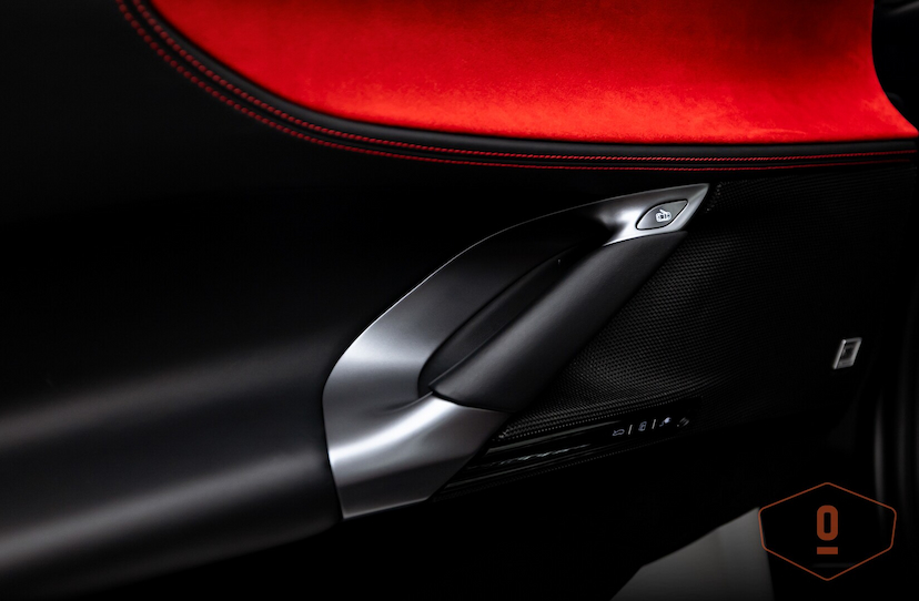 Foto do veículo FERRARI SF90 STRADALE 2023 1.004 KM 4.700.000,00