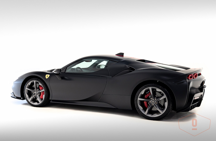 Foto do veículo FERRARI SF90 STRADALE 2023 1.004 KM 4.700.000,00