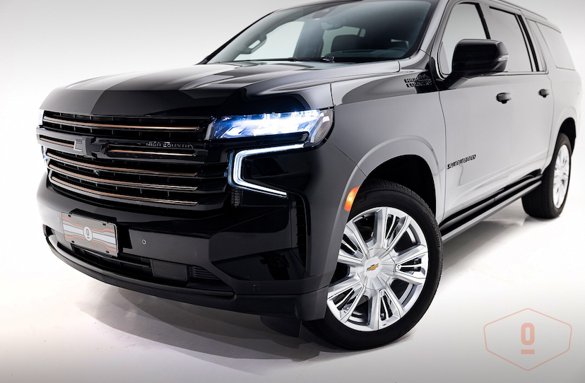 Foto do veículo CHEVROLET SUBURBAN HIGH COUNTRY 7L 2021 12.099 KM 950.000,00