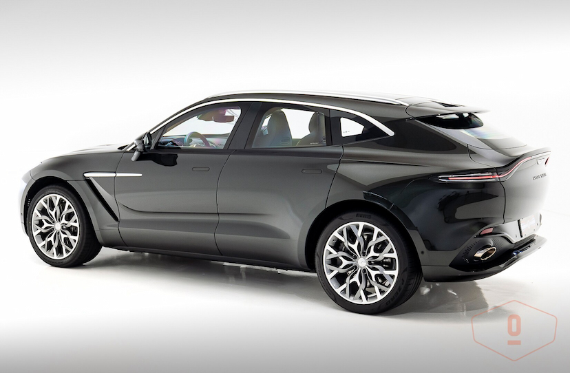 Foto do veículo ASTON MARTIN DBX   2022 3.514 KM 1.990.000,00
