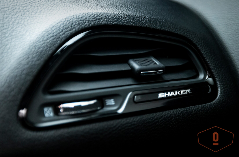 Foto do veículo DODGE CHALLENGER R/T SCAT PACK SHAKER TORQUEFLITE 2018 12 KM 700.000,00