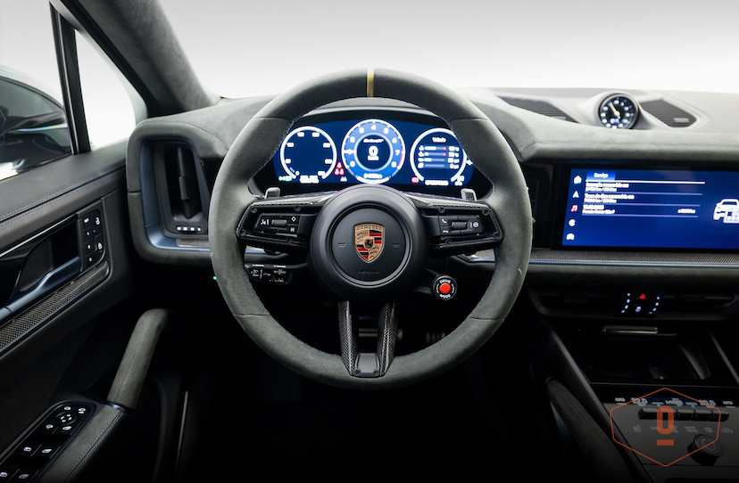 Foto do veículo PORSCHE CAYENNE TURBO GT 2024 12.835 KM 1.390.000,00