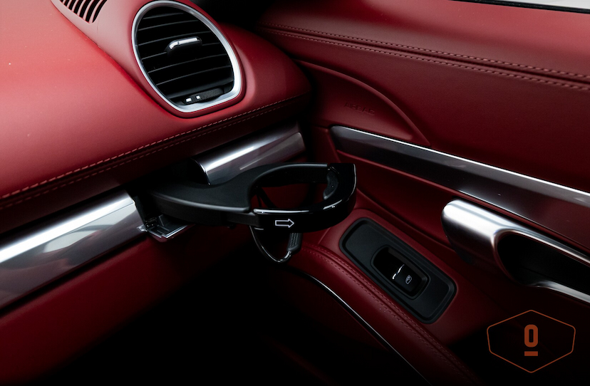 Foto do veículo PORSCHE 718 CAYMAN  2.569 KM 570.000,00