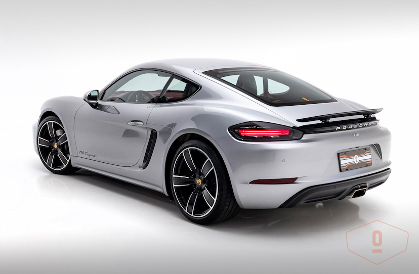 Foto do veículo PORSCHE 718 CAYMAN  2.569 KM 570.000,00