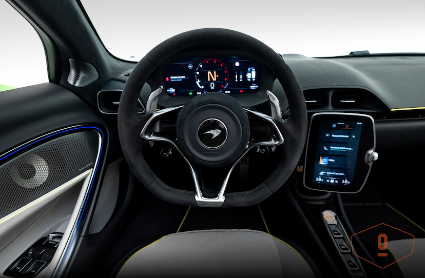 Foto do veículo MCLAREN ARTURA SPIDER 2025 1 KM 2.990.000,00