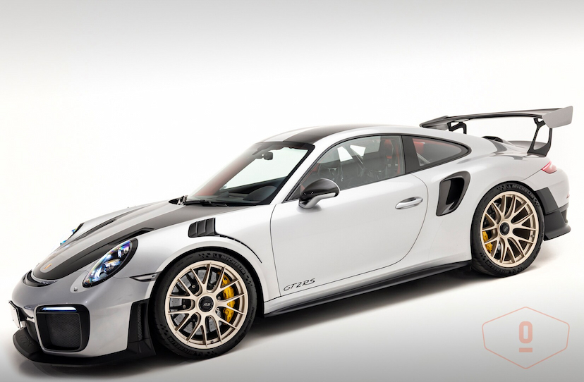 Foto do veículo PORSCHE 911 GT2 RS 2018 15.936 KM 3.900.000,00