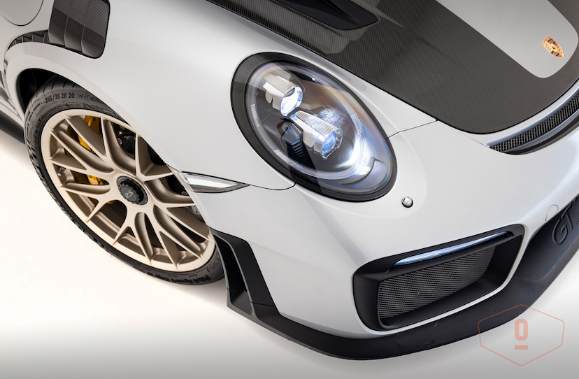 Foto do veículo PORSCHE 911 GT2 RS 2018 15.936 KM 3.900.000,00