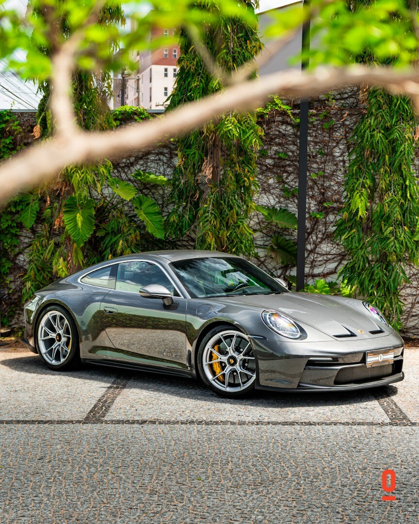 Foto do veículo PORSCHE 911 GT3 TOURING 2022 4.581 KM 1.950.000,00