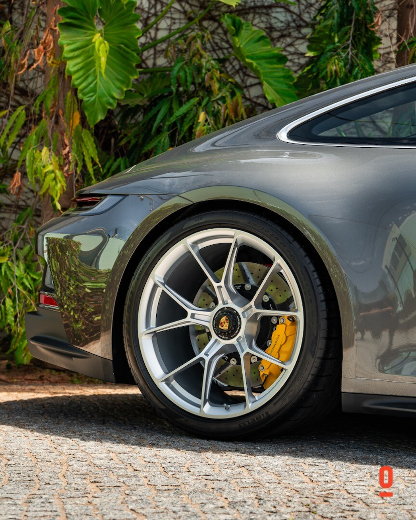 Foto do veículo PORSCHE 911 GT3 TOURING 2022 4.581 KM 1.950.000,00