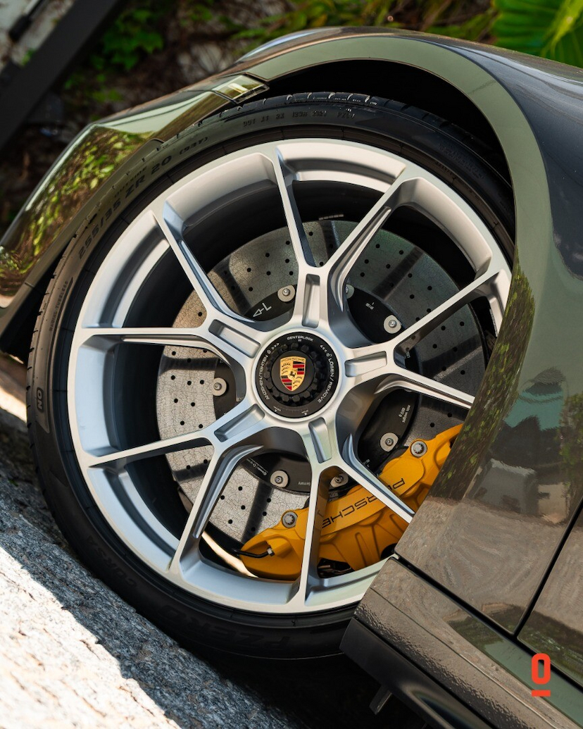 Foto do veículo PORSCHE 911 GT3 TOURING 2022 4.581 KM 1.950.000,00