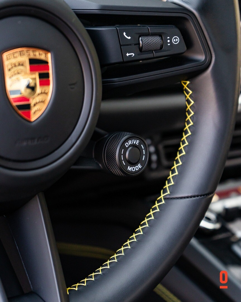 Foto do veículo PORSCHE 911 GT3 TOURING 2022 4.581 KM 1.950.000,00