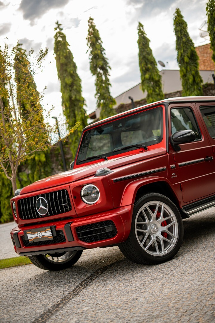 Foto do veículo MERCEDES-BENZ G 63 AMG 4MATIC 2023 15.049 KM 2.050.000,00