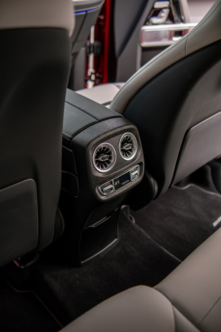 Foto do veículo MERCEDES-BENZ G 63 AMG 4MATIC 2023 15.049 KM 2.050.000,00