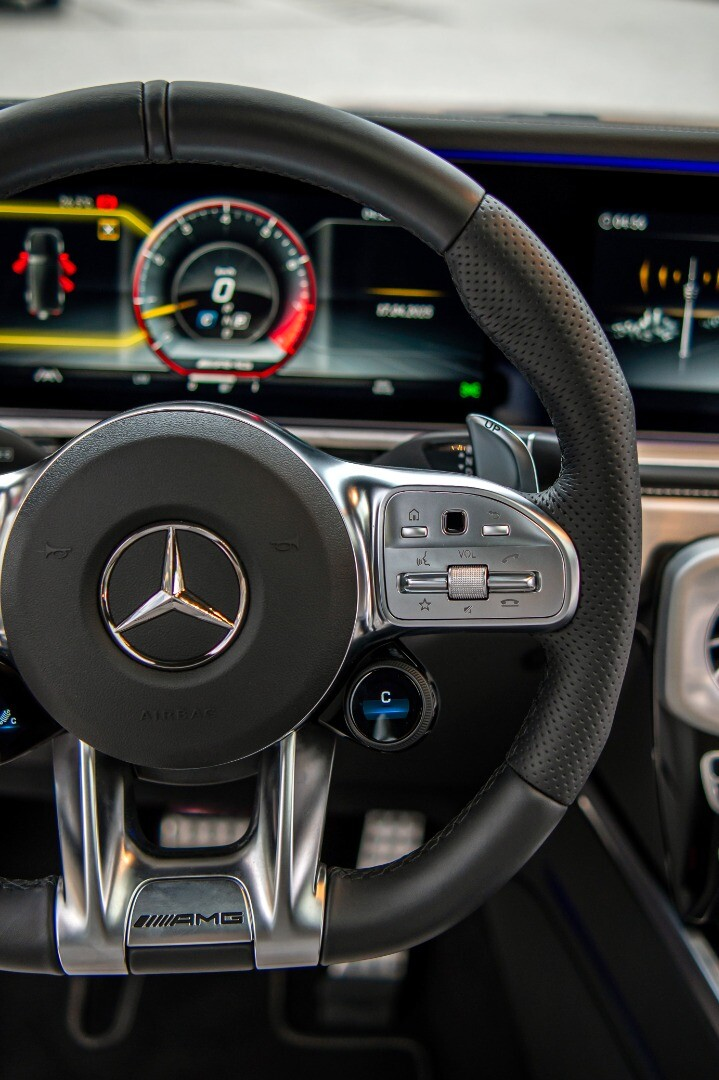 Foto do veículo MERCEDES-BENZ G 63 AMG 4MATIC 2023 15.049 KM 2.050.000,00