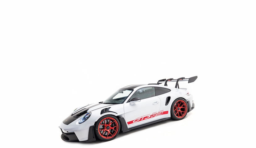 Foto do veículo PORSCHE 911 GT3 RS 2023 5.445 KM 3.100.000,00