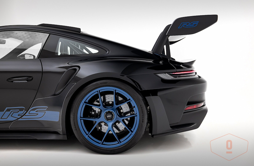 Foto do veículo PORSCHE 911 GT3 RS 2024 985 KM 3.800.000,00