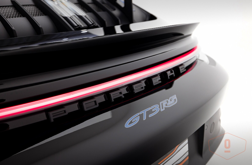 Foto do veículo PORSCHE 911 GT3 RS 2024 985 KM 3.800.000,00