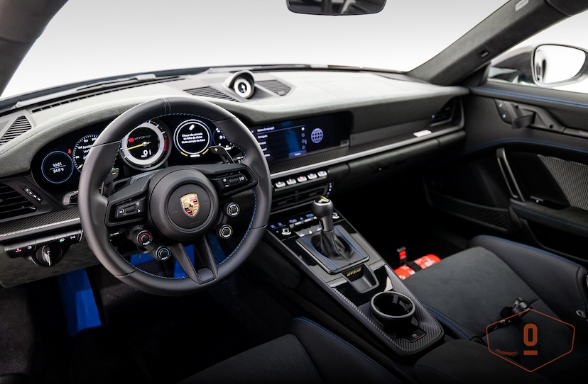 Foto do veículo PORSCHE 911 GT3 RS 2024 985 KM 3.800.000,00
